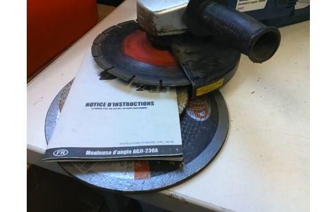 MEULEUSE AGJI 2000W AVEC 4 DISQUES