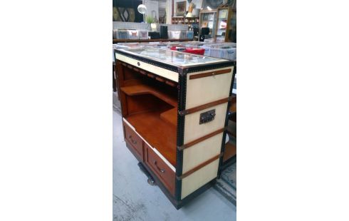 BARMEUBEL AUTHENTIC  MODELS