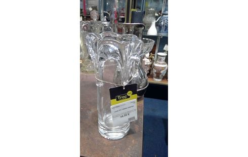 VASE EN VERRE DESIGN