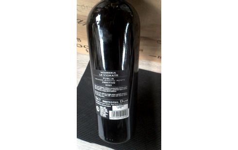 FLES WIJN 2021. PRIMITIVO IGP PUGLIA
