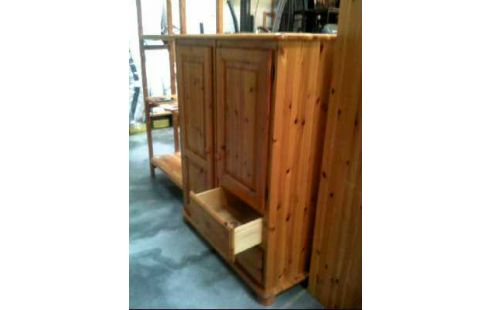 SCHRANK KIEFERNHOLZ 2-TÜR. 2-SCHUB. 2-EB.