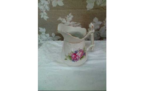 SERVICE A THE PORCELAINE DECORE