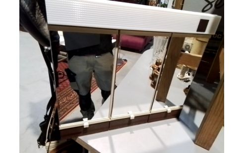 ARMOIRETTE DE TOILETTE VINTAGE