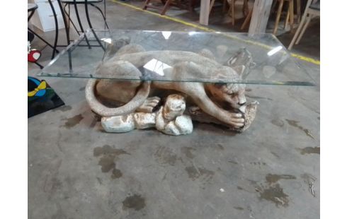 TABLE BASSE PUMA RESINE PLATEAU VERRE