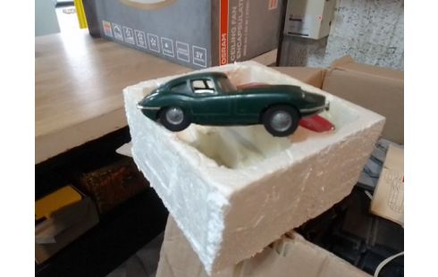 CIRCUIT VOITURE ÉLECTRIQUE