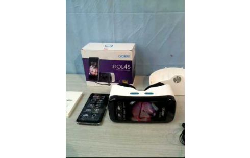 SMARTPHONE <ALCATEL> + VIRTUAL REALITY