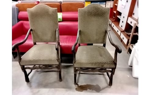 FAUTEUIL TAPISSÉ VERT