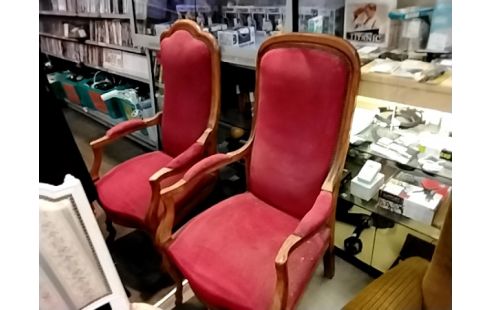 FAUTEUIL VOLTAIRE ROUGE