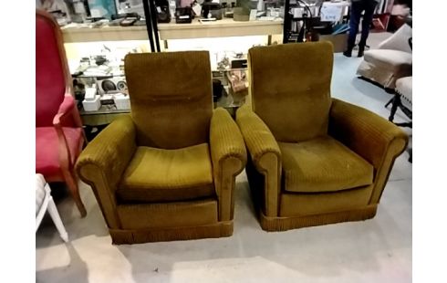 PAIRE DE FAUTEUILS VERT