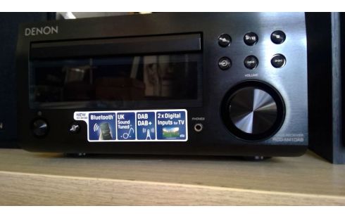 CD RECEIVER DENON MET SPEAKERS