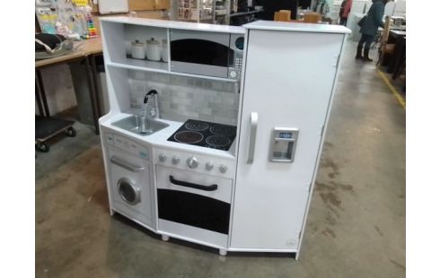 CUISINE ENFANT TOUTES ÉQUIPÉES