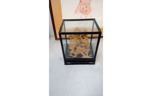 CANTON CARVING OOSTERS