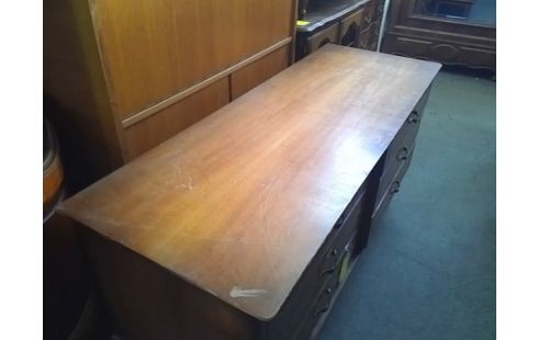 COMMODE 6T (L130 / P47 / H 66)