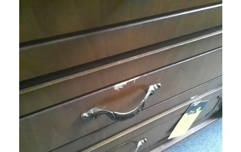 COMMODE 6T (L130 / P47 / H 66)