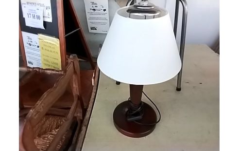 LAMPE CHEVET