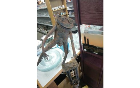 GRENOUILLE FERRONERIE PLUVIOMÈTRE