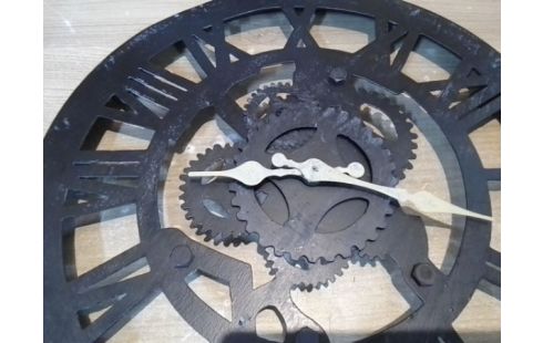 HORLOGE MURALE TYPE INDUS