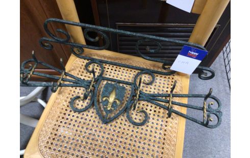 PORTE MANTEAU FER FORGE FLEUR DE LYS