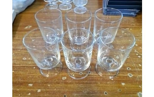 LOT DE 6 VERRES MM