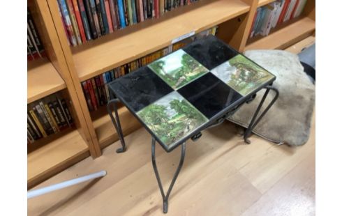 TABLE BASSE CARRELÉE