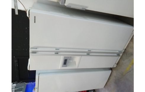 REFRIGERATEUR AMERICAIN SAMSUNG 2 PORTES DISTRIBUTEUR D'EAU A RÉVISER