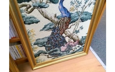 CADRE TAPISSERIE PAON