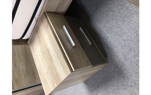 CHEVET LA PAIRE EN ETAT