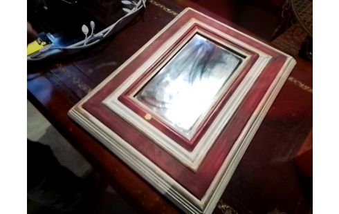 MIROIR CADRE ROSE ET BLANC