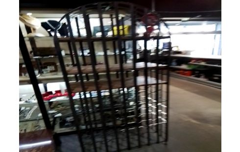 CASIER A BOUTEILLES METAL ET BOIS