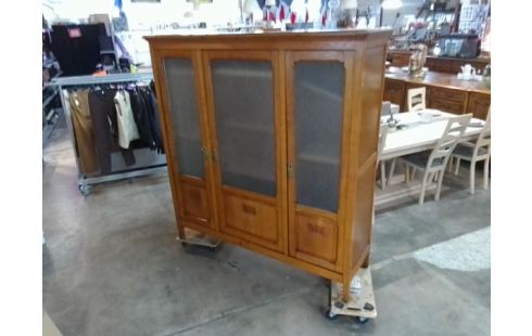 ARMOIRE 3 PORTES VITRE BOIS MASSIF