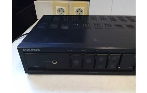 AMPLIFICATEUR GRUNDIG V 4200 MK II