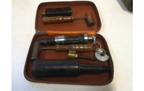 LOT D'ACCESSOIRES POUR CARTOUCHES