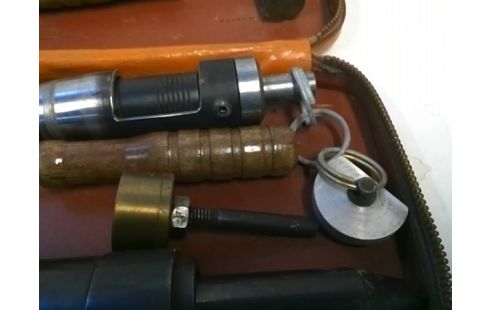 LOT D'ACCESSOIRES POUR CARTOUCHES