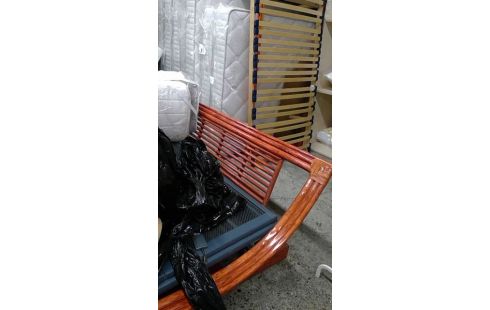 LIT + COMMODE ET PAIRE DE CHEVETS