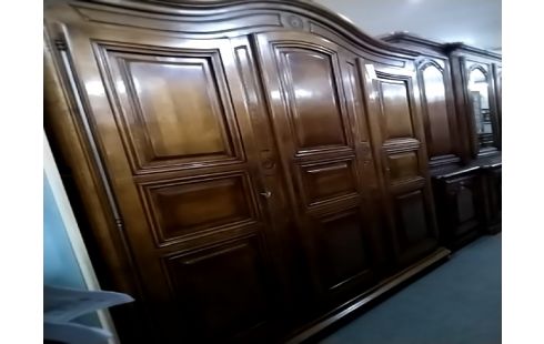 ARMOIRE 3 PORTE EN CHENE