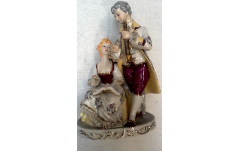 BEELD KOPPEL PORSELEIN