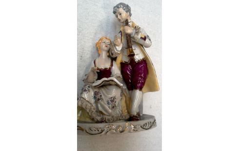 BEELD KOPPEL PORSELEIN