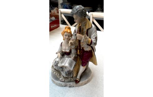 BEELD KOPPEL PORSELEIN