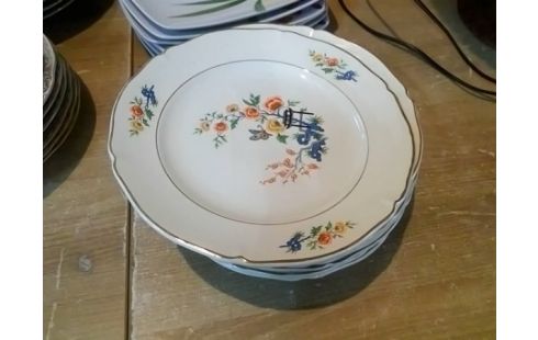 ASSIETTES ST AMAND LE LOT