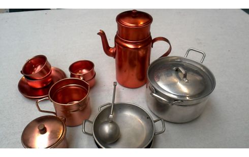 JOUET VINTAGE ALUMINIUM