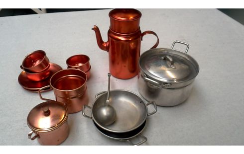 JOUET VINTAGE ALUMINIUM