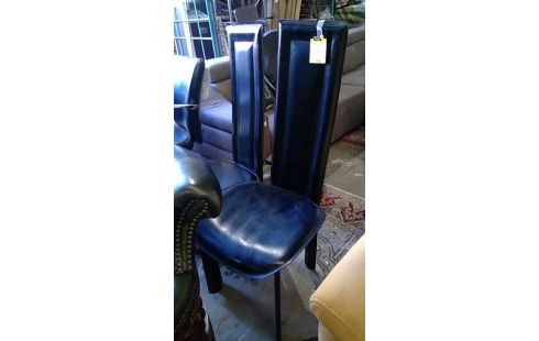 4 CHAISES EN CUIR NOIR STYLE ITALIEN