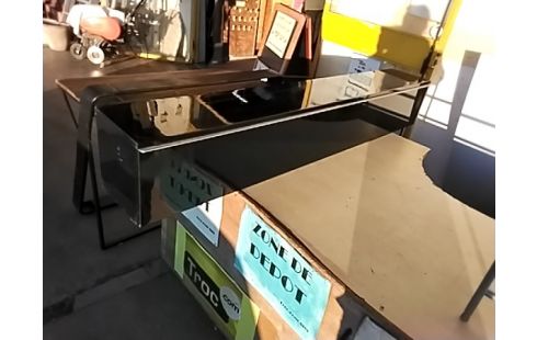 MEUBLE HAUT LAQUÉ NOIR À SUSPENDRE