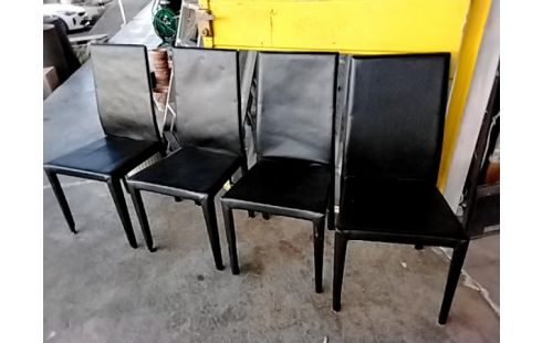 4 CHAISES MODERNE PVC NOIR