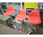 TABOURET DE BAR COQUE ROUGE