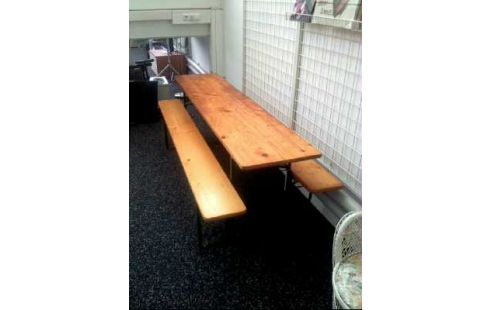 BIERTISCHGARNITUR HOLZ HELL 1-TISCH 2-BÄNKE