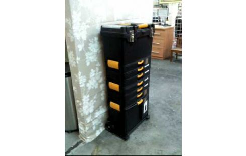 WERKZEUG-TROLLEY 2-KIST. 6-SCH. +INHALT