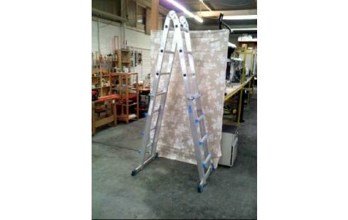 ESCALERA TELESCÓPICA