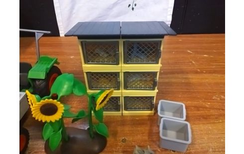 PLAYMOBIL ELEVEUSE AVEC TRACTEUR