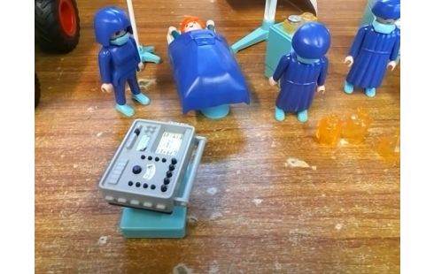 PLAYMOBIL BLOC OPERATOIRE